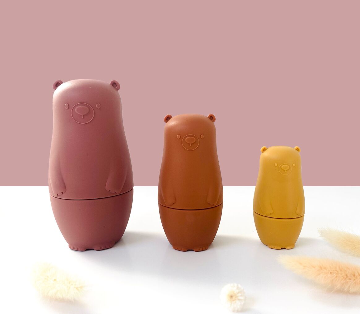 Jouet Montessori poupées russes silicone