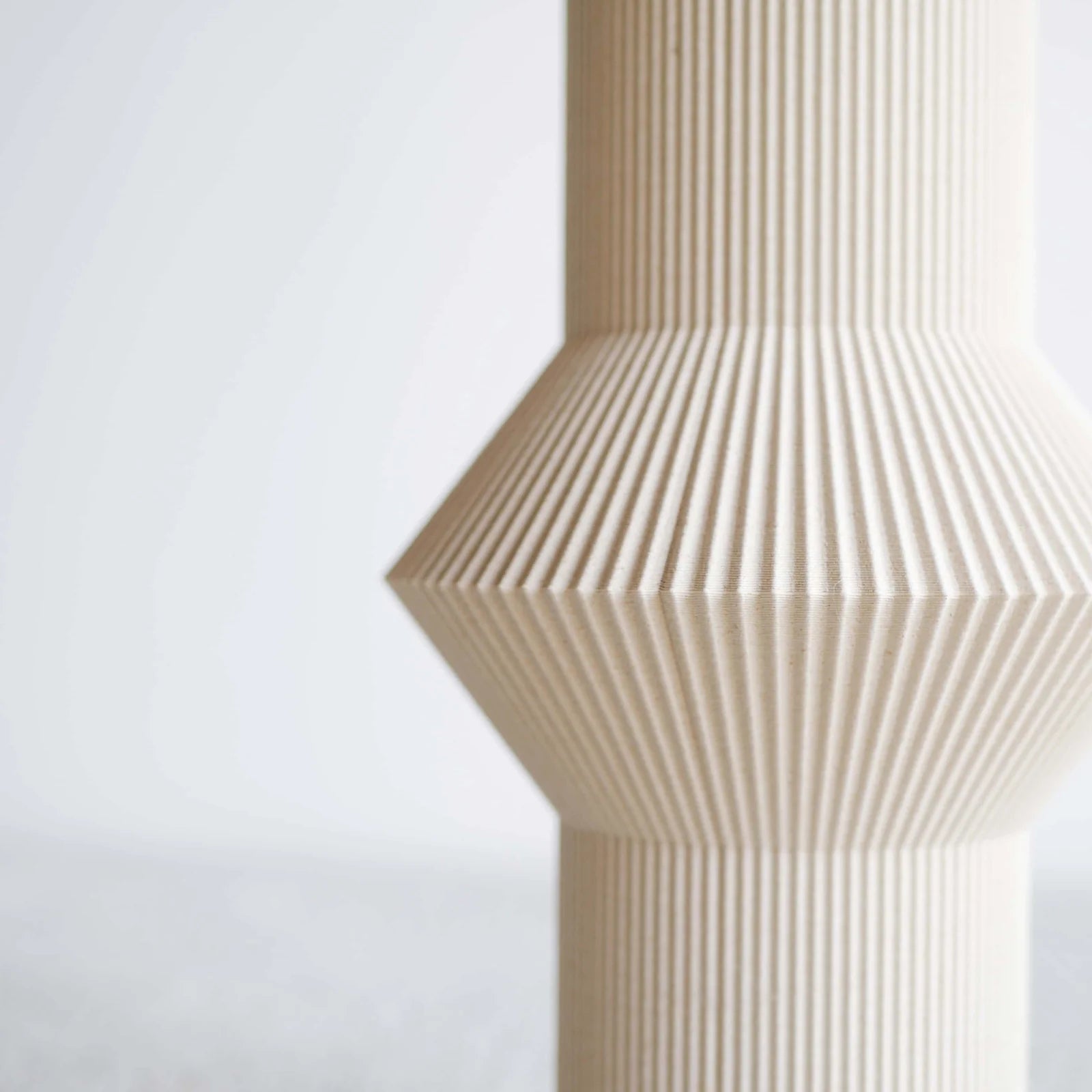 MINIMUN DESGN - Vase Hoi